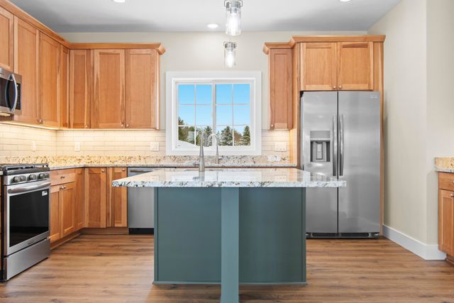 4054 Center Farm Lane, Traverse City, MI 49685