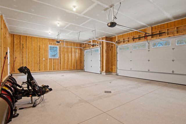 4054 Center Farm Lane, Traverse City, MI 49685