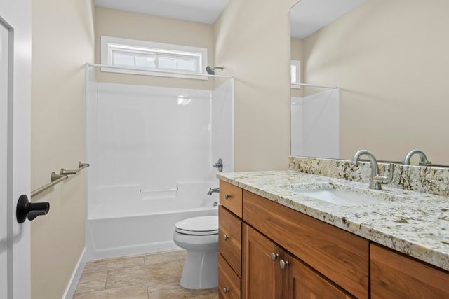 4054 Center Farm Lane, Traverse City, MI 49685