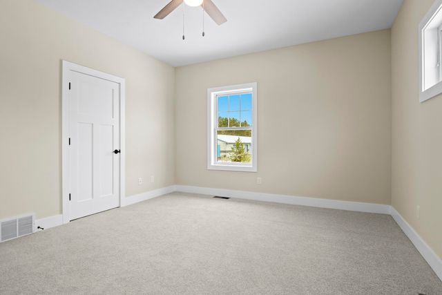 4054 Center Farm Lane, Traverse City, MI 49685