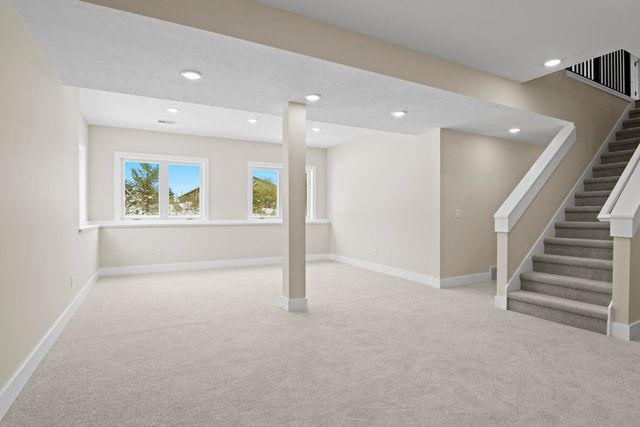 4054 Center Farm Lane, Traverse City, MI 49685