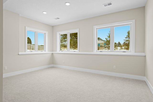 4054 Center Farm Lane, Traverse City, MI 49685