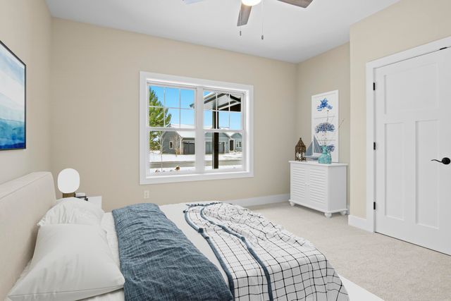 4054 Center Farm Lane, Traverse City, MI 49685