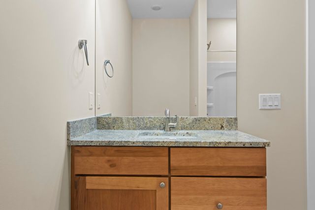 4054 Center Farm Lane, Traverse City, MI 49685