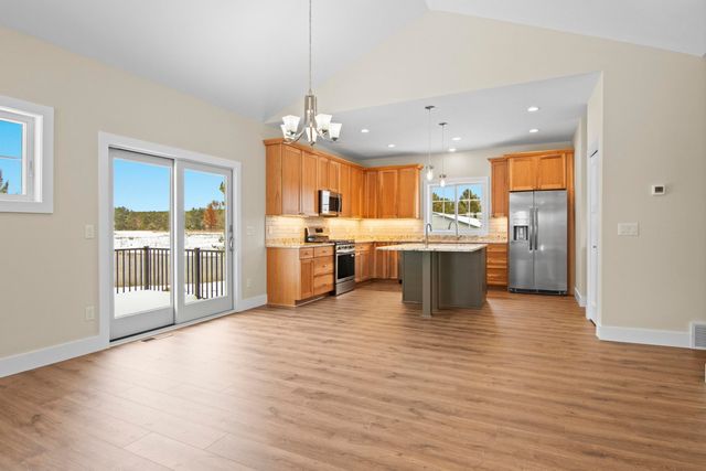 4054 Center Farm Lane, Traverse City, MI 49685