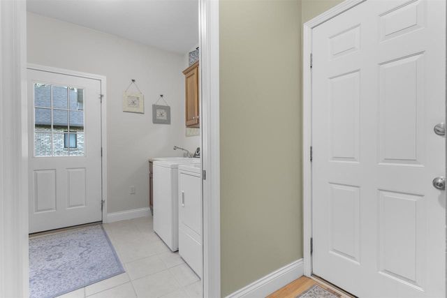 5100 STREICH LANE, Oshkosh, WI 54902