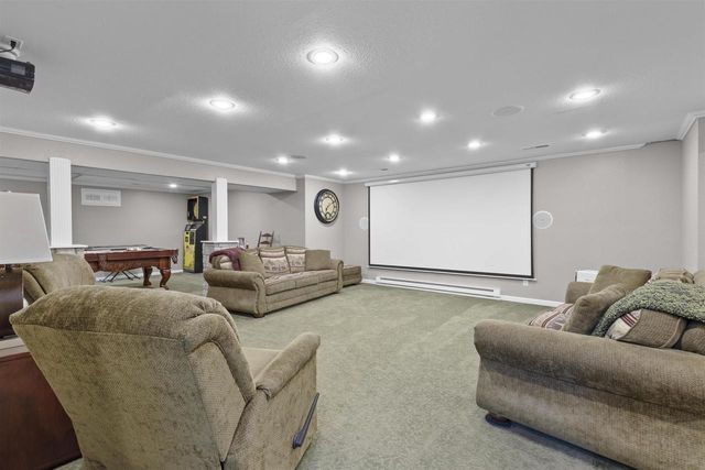 5100 STREICH LANE, Oshkosh, WI 54902