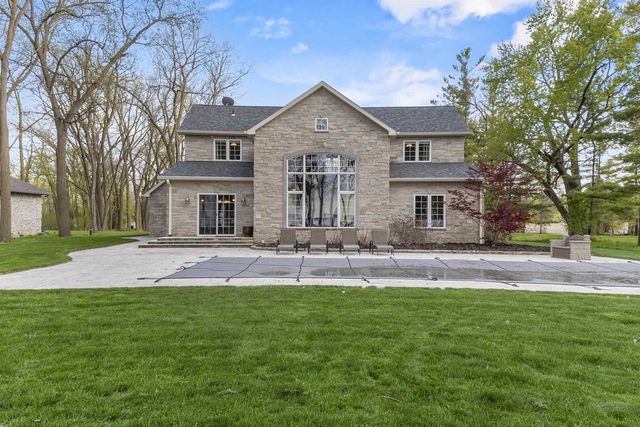 5100 STREICH LANE, Oshkosh, WI 54902