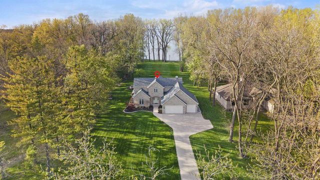 5100 STREICH LANE, Oshkosh, WI 54902