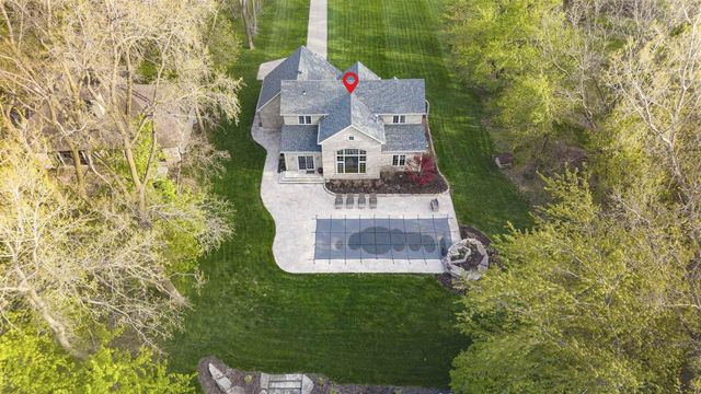 5100 STREICH LANE, Oshkosh, WI 54902