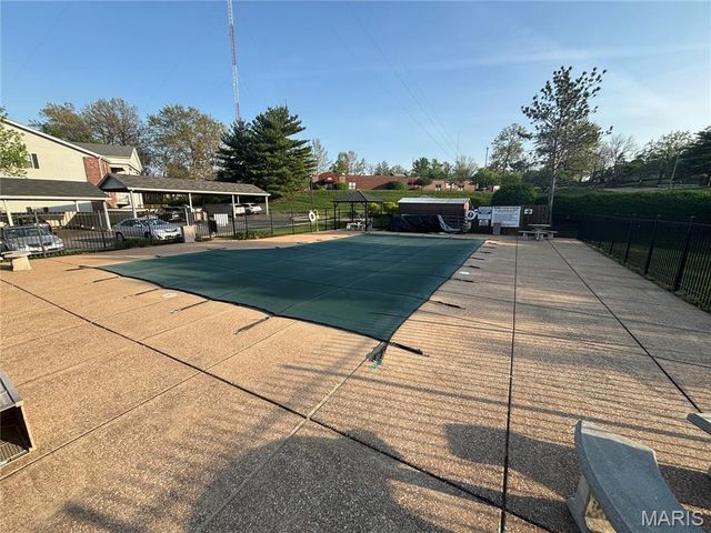 7409 Triwoods Drive I, St Louis, MO 63119