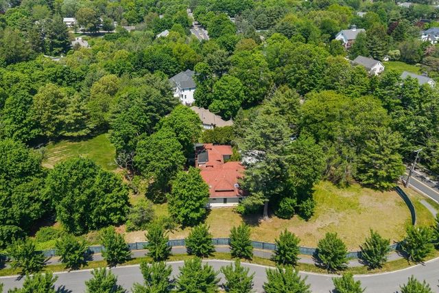 501 Canton St, Westwood, MA 02090