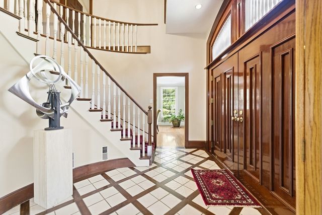 501 Canton St, Westwood, MA 02090