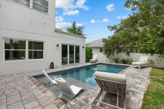 811 30TH COURT E, Bradenton, FL 34208