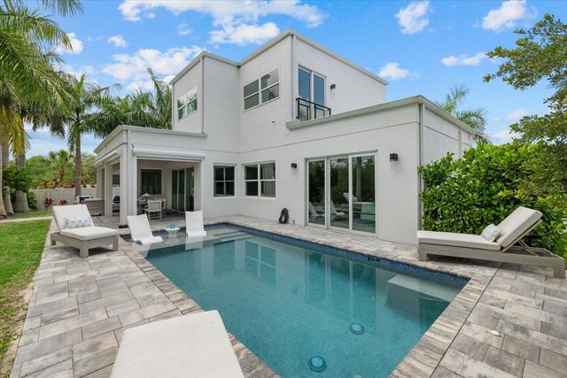 811 30TH COURT E, Bradenton, FL 34208