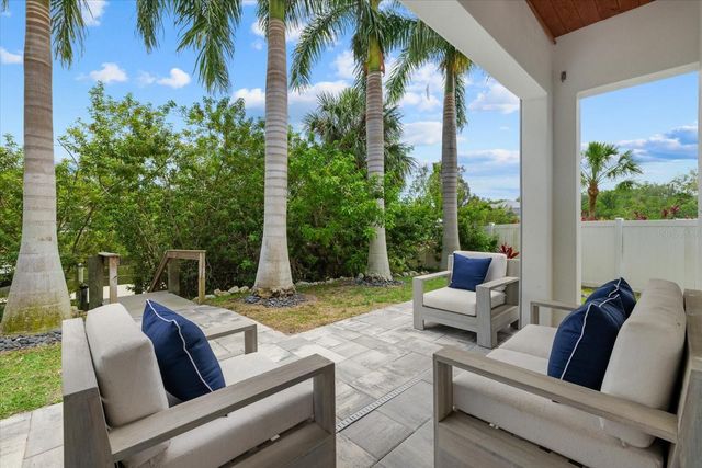 811 30TH COURT E, Bradenton, FL 34208