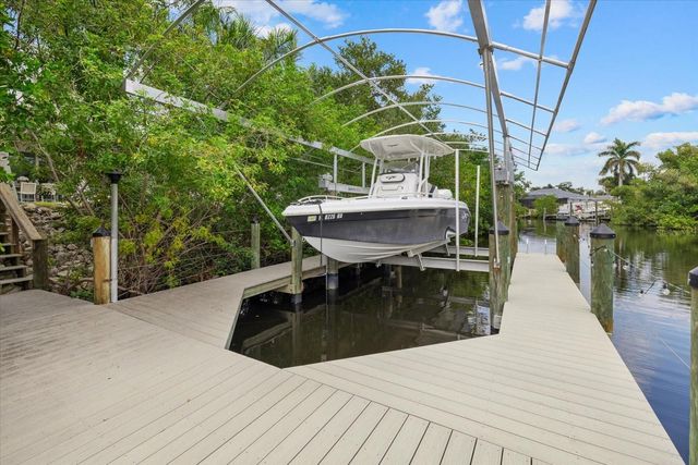 811 30TH COURT E, Bradenton, FL 34208