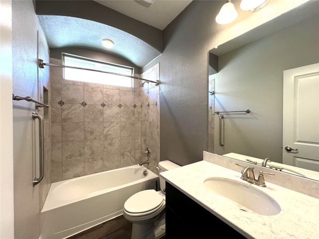 273 Mineral Point Drive, Aledo, TX 76008