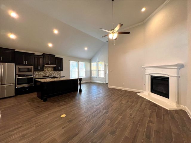 273 Mineral Point Drive, Aledo, TX 76008