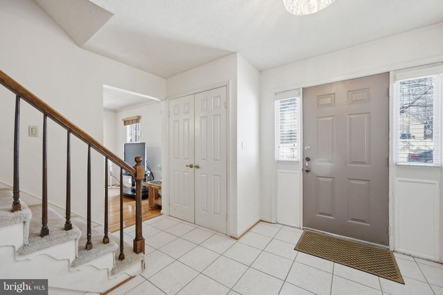 11844 DINWIDDIE DR, Rockville, MD 20852