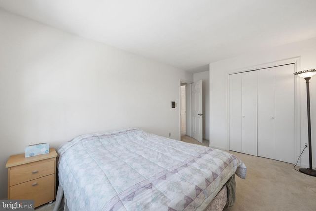 11844 DINWIDDIE DR, Rockville, MD 20852