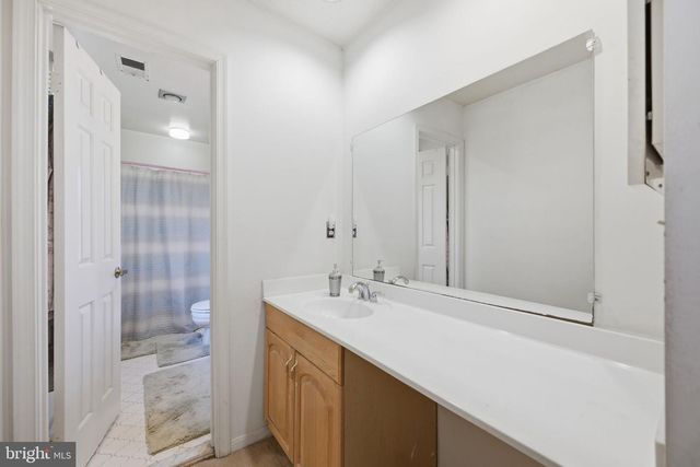 11844 DINWIDDIE DR, Rockville, MD 20852