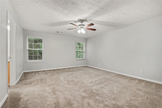 411 Crested View Drive, Loganville, GA 30052