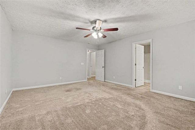 411 Crested View Drive, Loganville, GA 30052