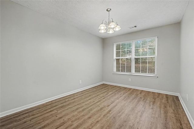 411 Crested View Drive, Loganville, GA 30052
