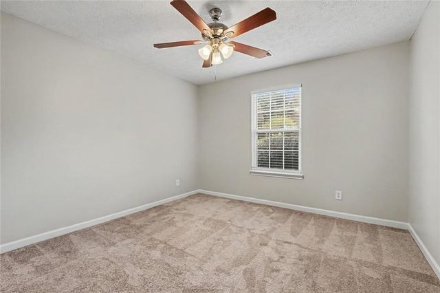411 Crested View Drive, Loganville, GA 30052