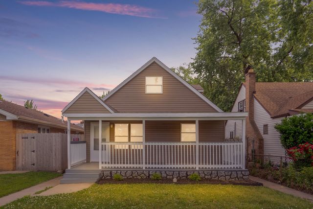 5707 W 82nd Place, Burbank, IL 60459