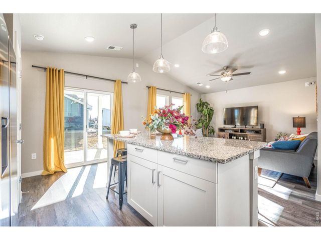 8507 5th St, Greeley, CO 80634