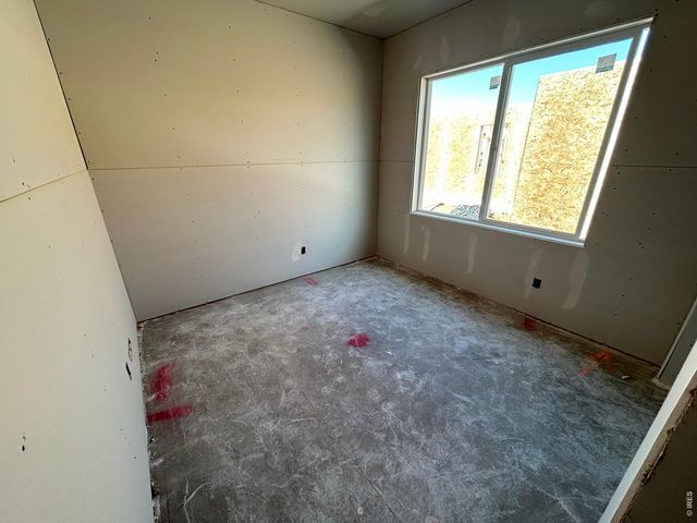 8507 5th St, Greeley, CO 80634