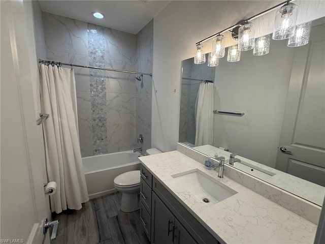 4627 Agualinda BLVD, Cape Coral, FL 33914