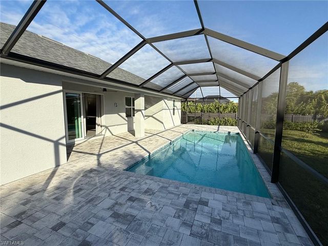 4627 Agualinda BLVD, Cape Coral, FL 33914