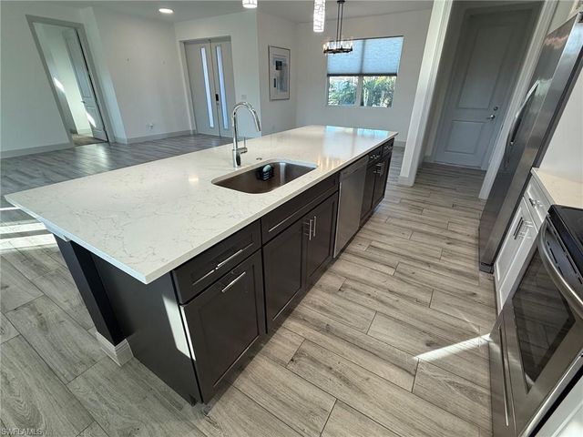 4627 Agualinda BLVD, Cape Coral, FL 33914