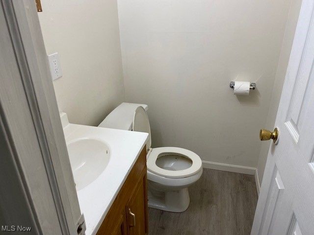 515 Flamos Circle NE, Canton, OH 44704