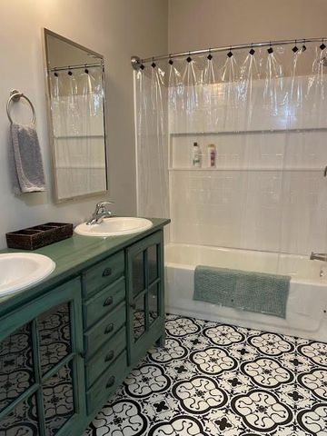 19018 Veterans Road, Magnolia, TX 77355