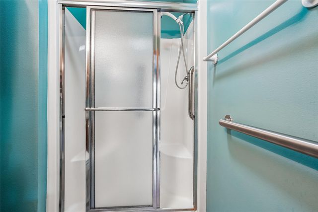 400 S 8th Court 16, Indianola, IA 50125