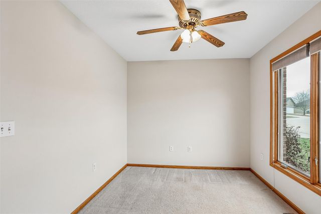 400 S 8th Court 16, Indianola, IA 50125