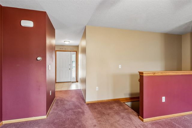 400 S 8th Court 16, Indianola, IA 50125