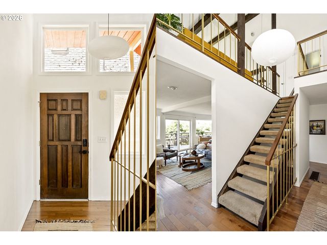11543 Se FLAVEL St, Portland, OR 97266