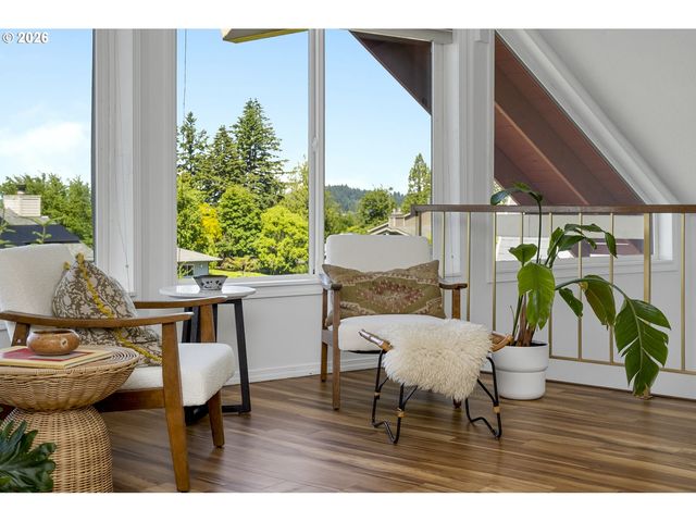 11543 Se FLAVEL St, Portland, OR 97266