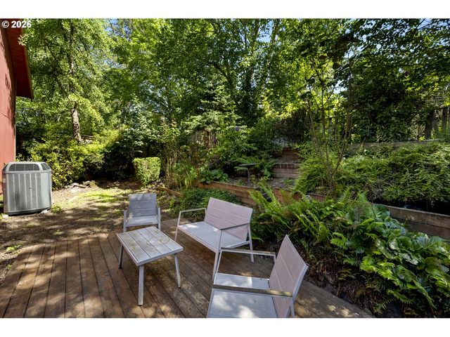 11543 Se FLAVEL St, Portland, OR 97266