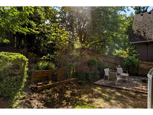 11543 Se FLAVEL St, Portland, OR 97266