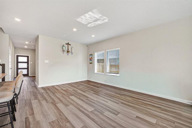 3615 Zilker Ln, Texas City, TX 77591