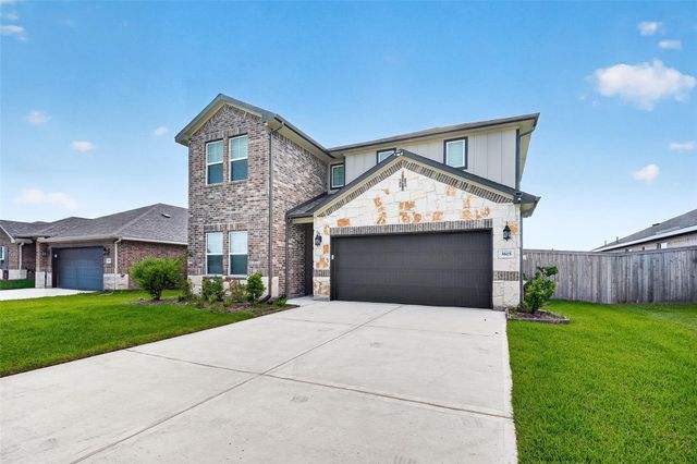 3615 Zilker Ln, Texas City, TX 77591