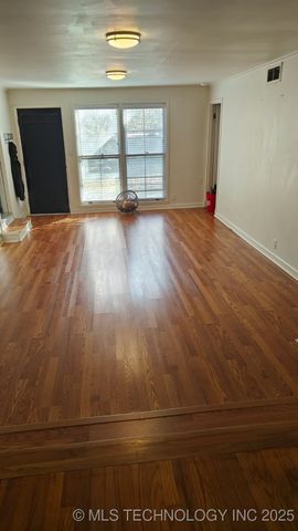 1418 3rd Avenue SW, Ardmore, OK 73401