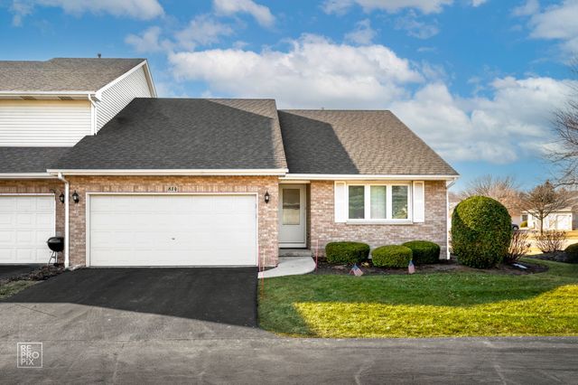 814 Bruce Robert Lane, Hampshire, IL 60140