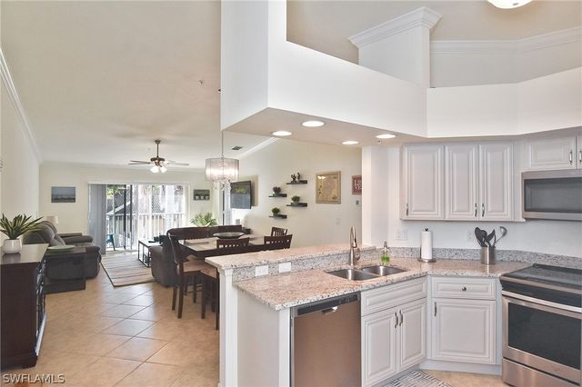 1125 Winding Pines CIR 208, Cape Coral, FL 33909